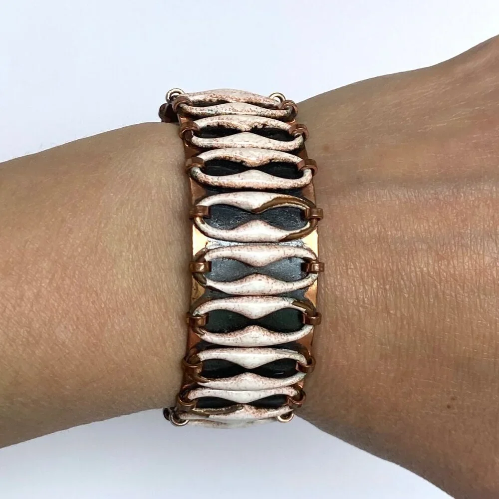 Vintage Matisse-Renoir Copper Anodized “Espana” Wide Cuff Bracelet 6.5